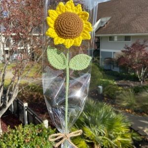 Crochet Sunflower/ Sunflower Bouquets/ Home Decor/ Teacher’s Gift